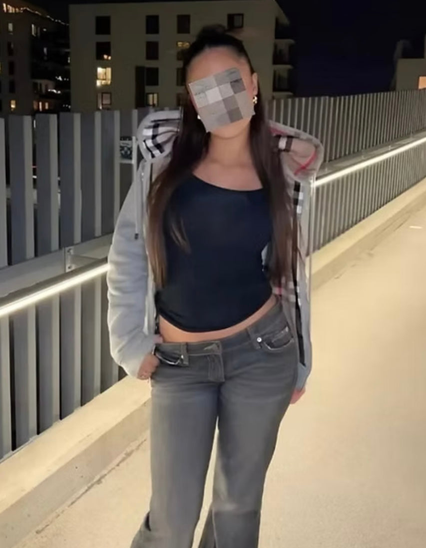 Female Chequered BB Zipper