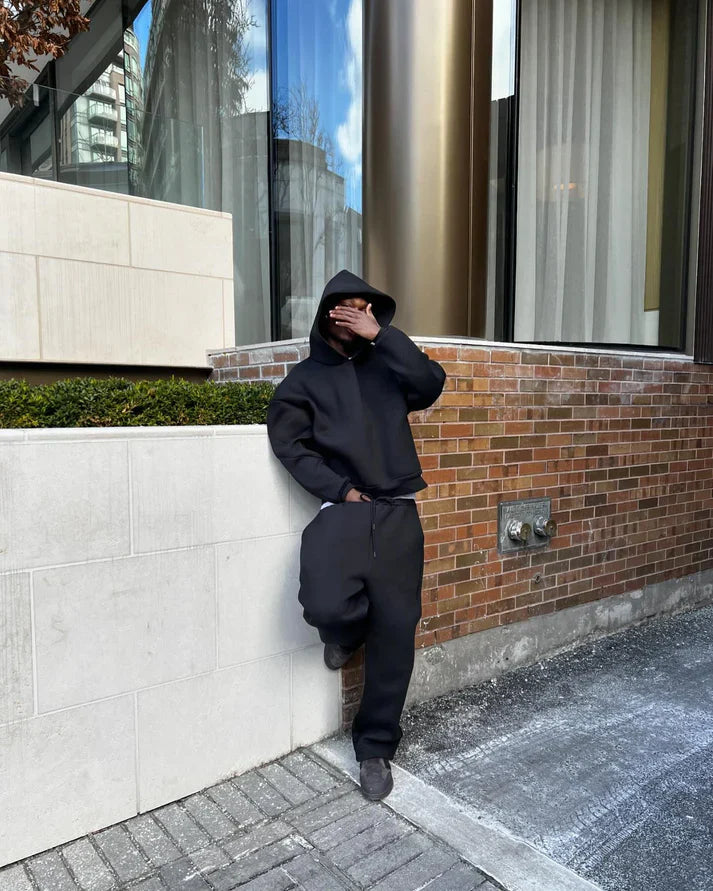 SEVENPETALS Minimalist Tracksuit